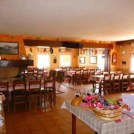 D'altitude De Grouvelin 3*