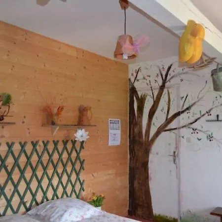 D'altitude De Grouvelin Inn